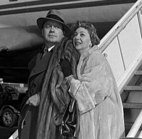 JACK BENNY "Returning from New York by Plane"